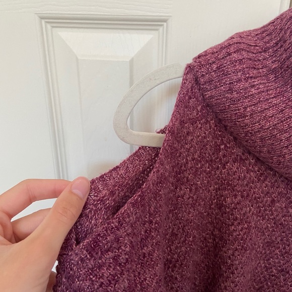 Hollister Magenta Turtleneck Open Shoulder Sweater - Picture 4 of 7